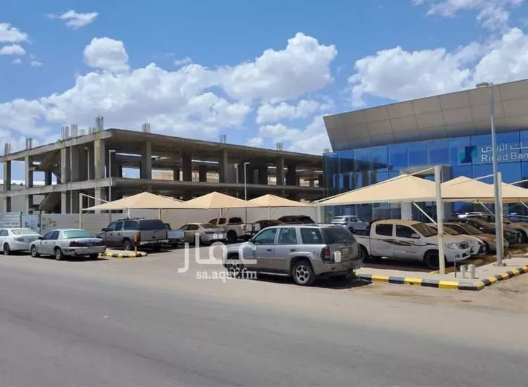 عمارة للبيع في شارع سليم بن عمرو ، حي العزيزية ، المدينة المنورة ، منطقة المدينة المنورة