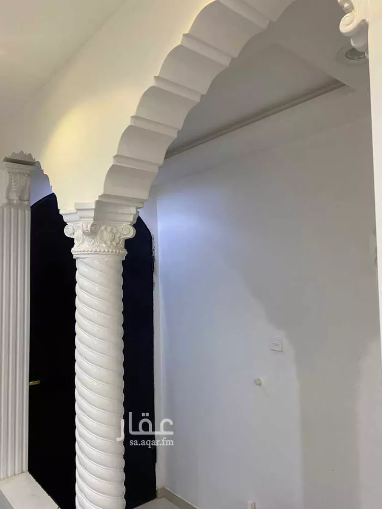 فيلا للإيجار في شارع عصام سيف الدين حكيم ، حي العوالي ، الرياض ، منطقة الرياض صورة 4