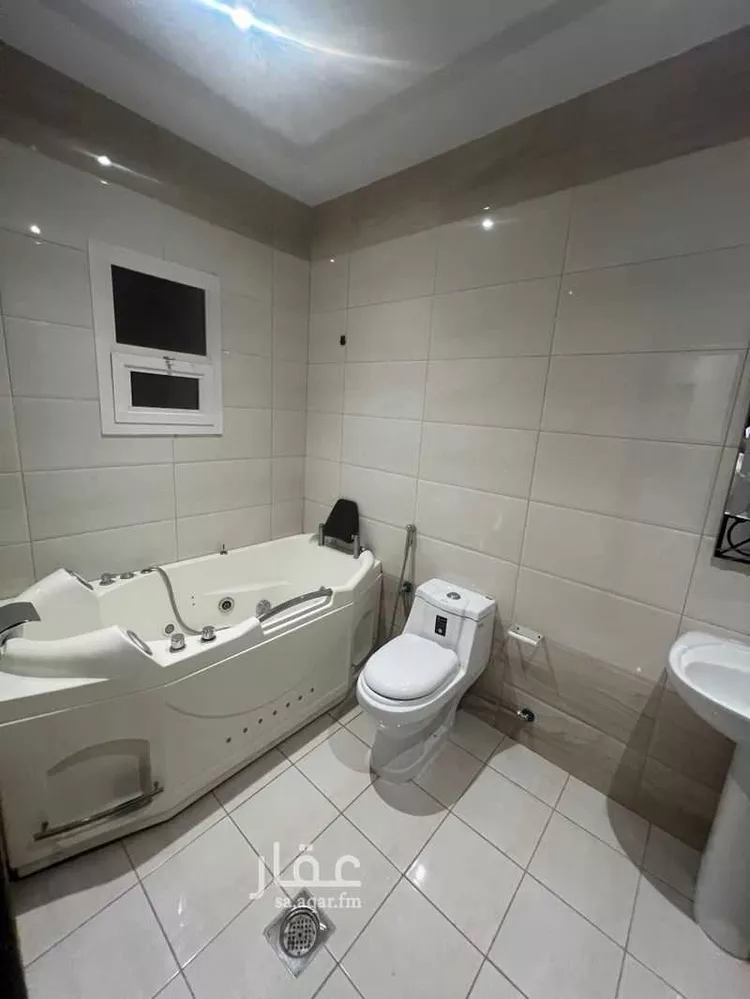 شقة للإيجار في شارع القادسية, حي الياسمين, مدينة الرياض, منطقة الرياض صورة 4