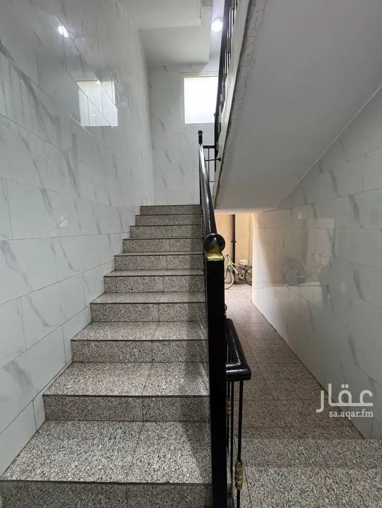 عمارة للبيع في شارع جندب بن كعب, حي النابية, مدينة القطيف, المنطقة الشرقية صورة 3