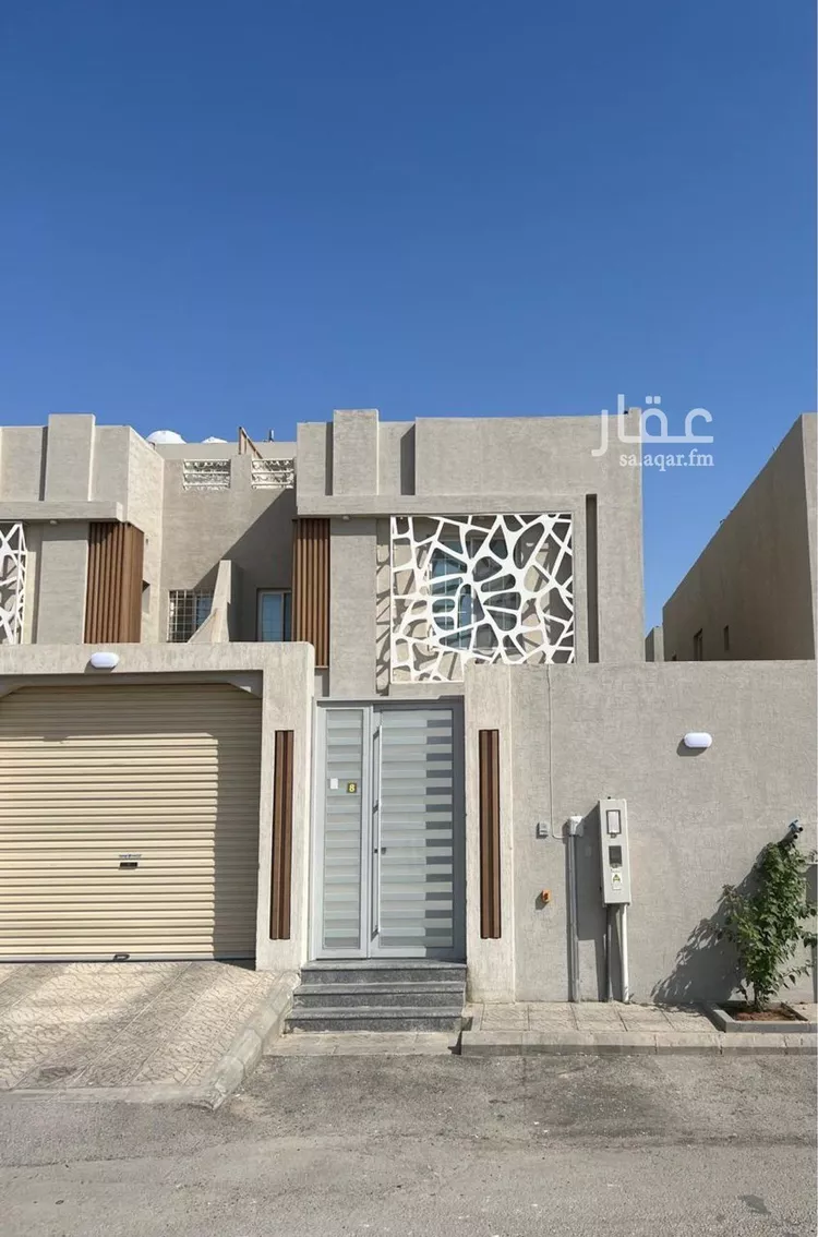 فيلا للبيع في شارع نورالدين الحلبي, حي المنار, مدينة الدمام, المنطقة الشرقية صورة 2