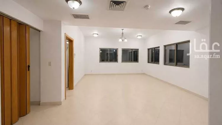فيلا للبيع في شارع النجيل, حي جلمودة, مدينة مدينه الجبيل الصناعيه, المنطقة الشرقية 9