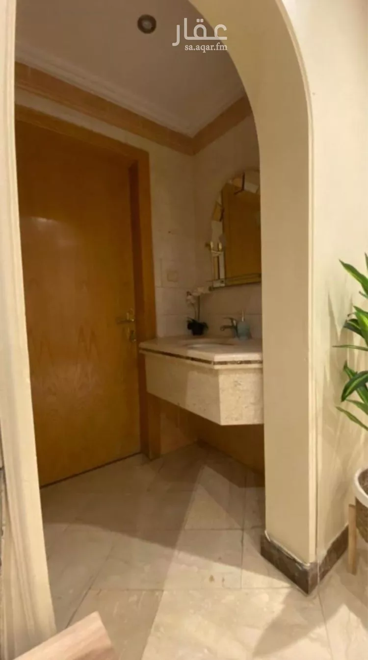 فيلا للبيع في شارع عبدالملك بن سراج, حي اليرموك, مدينة الخبر, المنطقة الشرقية صورة 2