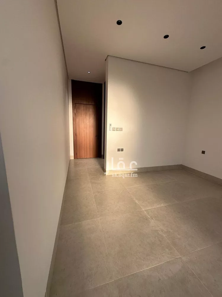 شقة للإيجار في شارع محمد عبدالملك الهمداني, حي الصفاء, مدينة الرياض, منطقة الرياض صورة 2