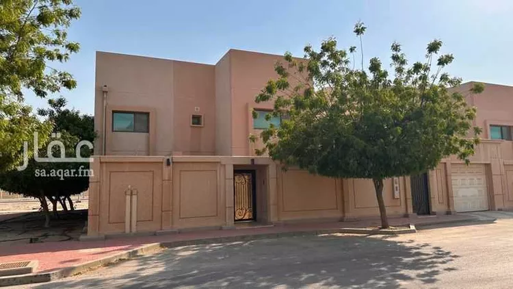 فيلا للبيع في شارع ميسان, حي جلمودة, مدينة مدينه الجبيل الصناعيه, المنطقة الشرقية 8