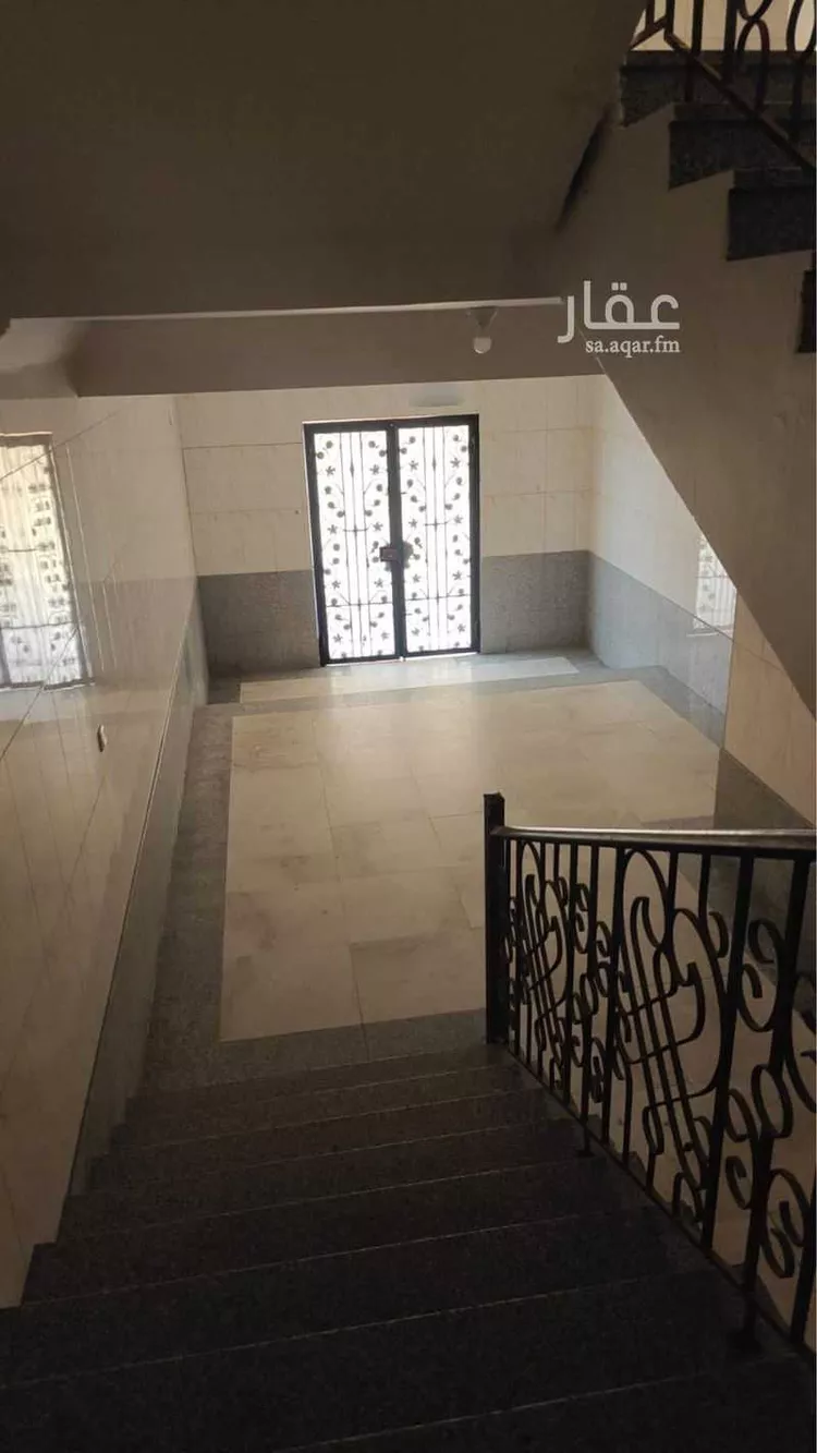 Building for Rent in Jeddah Al Sawari صورة 2