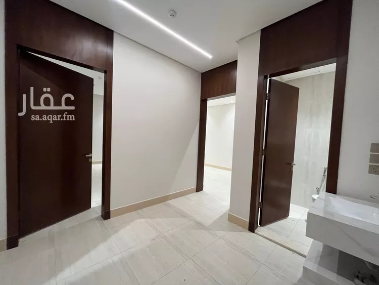 شقة للإيجار في شارع عمير بن سنان بن عرفطة, حي المهدية, مدينة الرياض, منطقة الرياض صورة 2