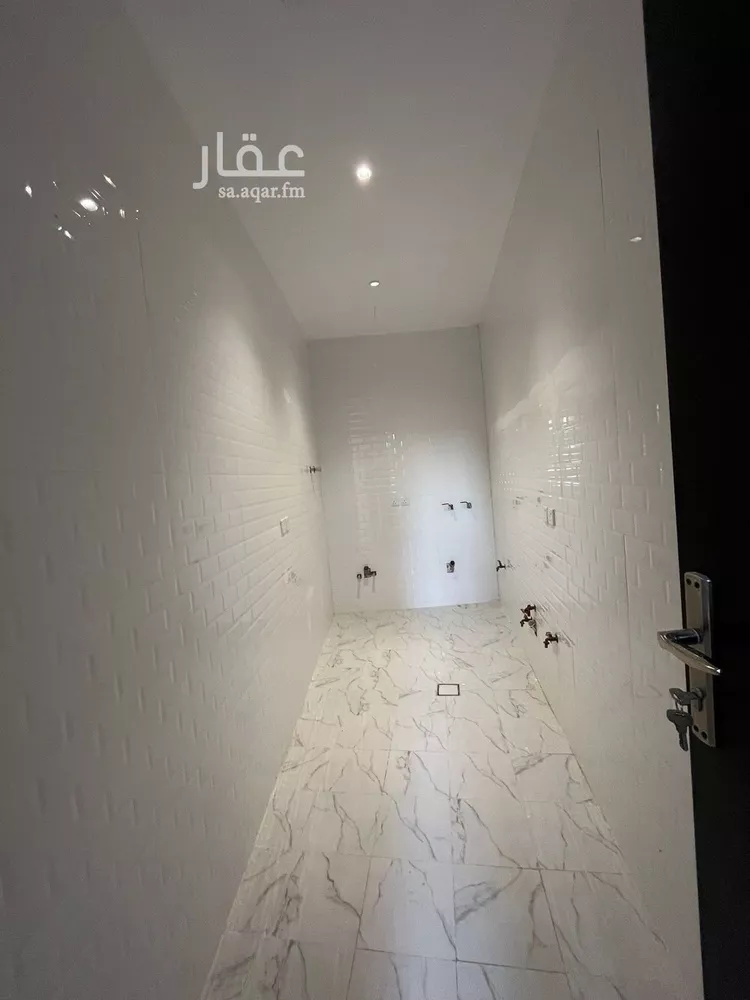 فيلا للإيجار في شارع عبدالرحمن بشناق, حي المهدية, مدينة الرياض, منطقة الرياض صورة 3