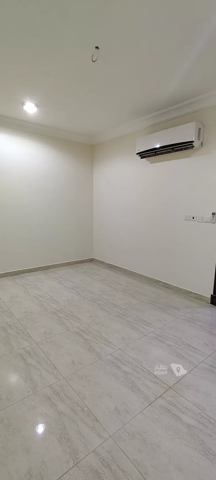 شقة للإيجار في شارع ابي الكرم, حي الضباط, مدينة الرياض, منطقة الرياض 10