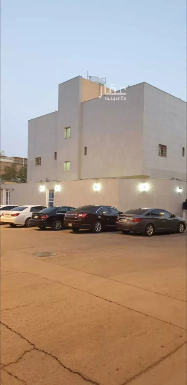 شقة للإيجار في شارع جندب بن كعب, حي الضباط, مدينة الرياض, منطقة الرياض 1 صورة