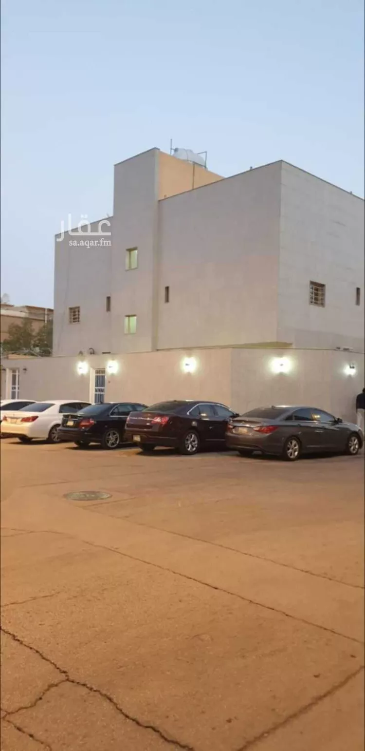 شقة للإيجار في شارع جندب بن كعب, حي الضباط, مدينة الرياض, منطقة الرياض