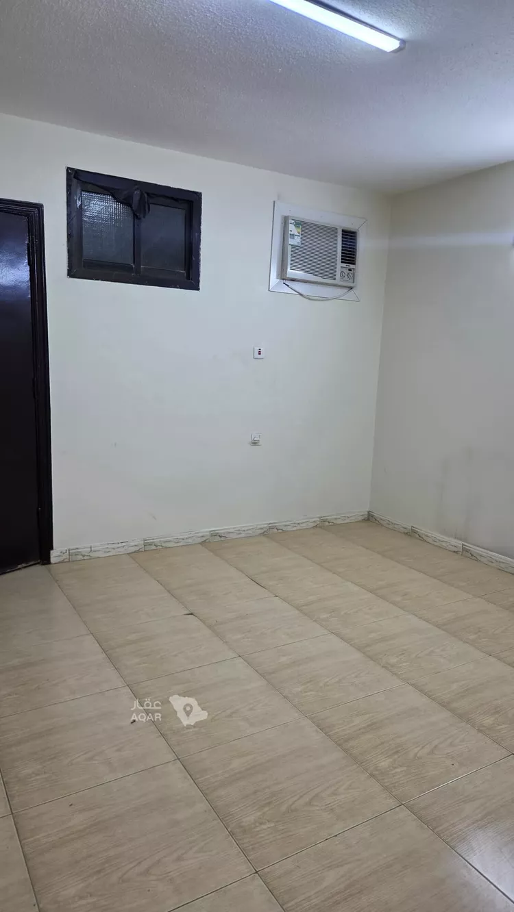 شقة للإيجار في شارع خالد بن الوليد الفرعي, حي الشهداء, مدينة الرياض, منطقة الرياض 8