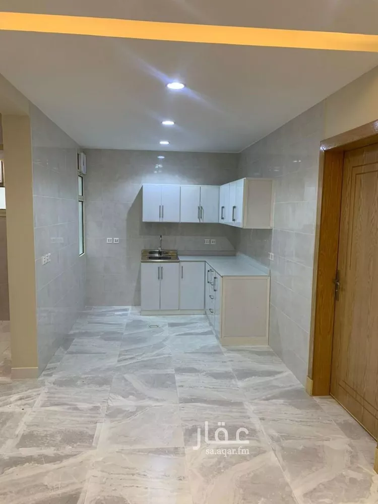 شقة للإيجار في شارع عين هيت, حي الملز, مدينة الرياض, منطقة الرياض صورة 4