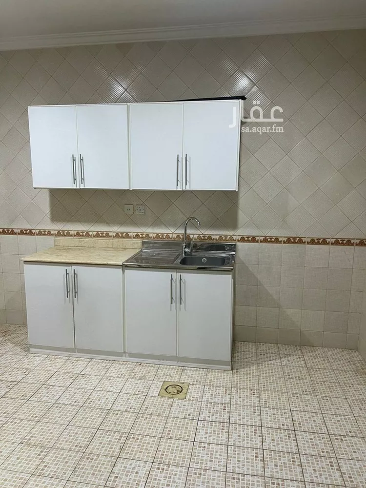 شقة للإيجار في شارع القوس, حي الحمراء, مدينة الرياض, منطقة الرياض صورة 2