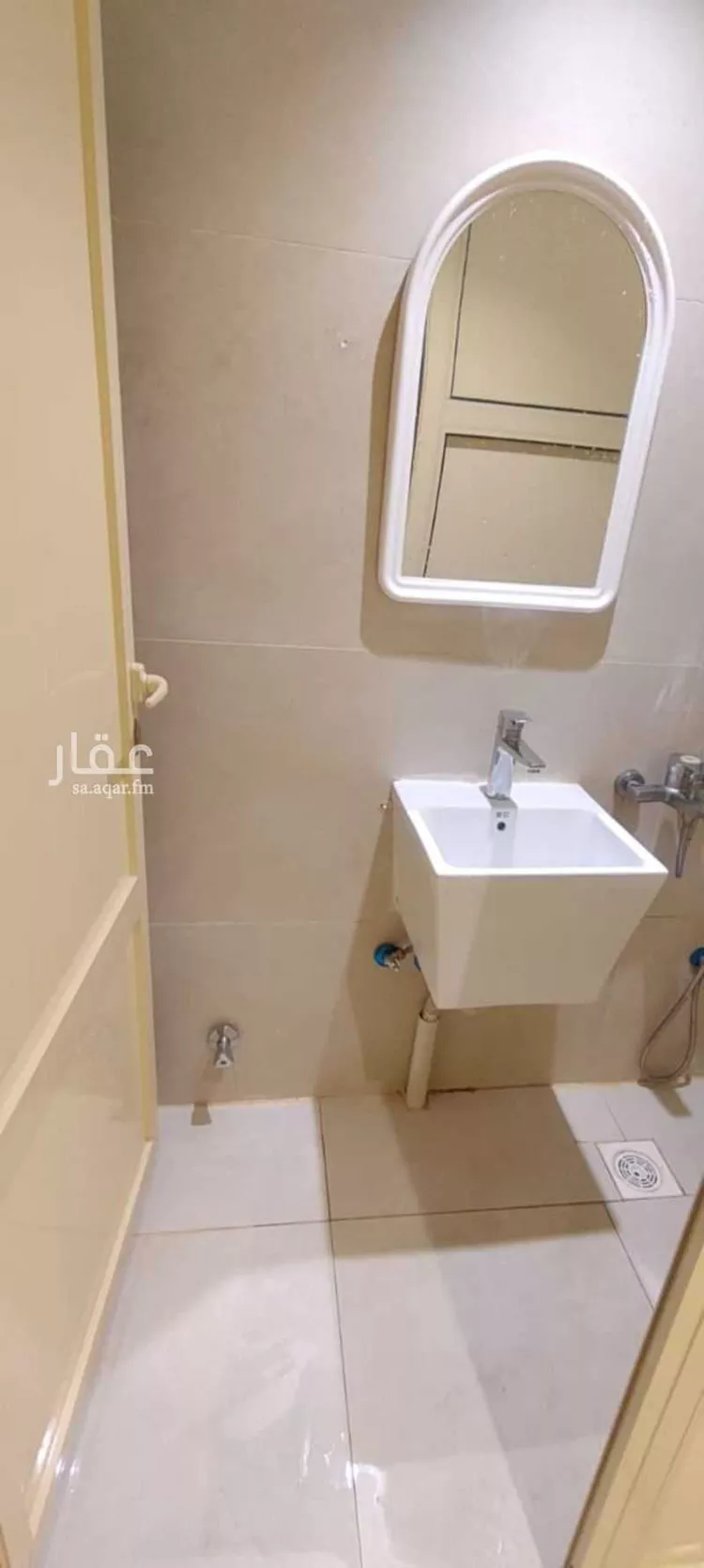 شقة للإيجار في شارع عبدالرحمن بن شقران, حي الضباط, مدينة الرياض, منطقة الرياض صورة 4