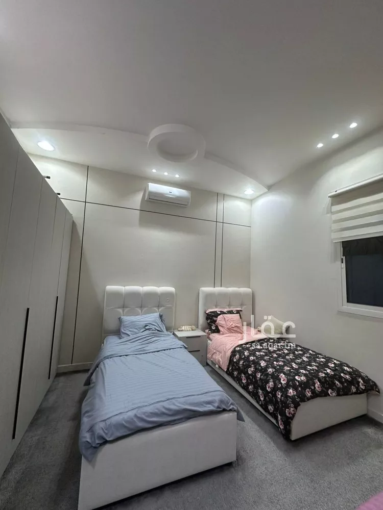 فيلا للبيع في شارع محمد نور رحيمي, حي الرمال, مدينة الرياض, منطقة الرياض