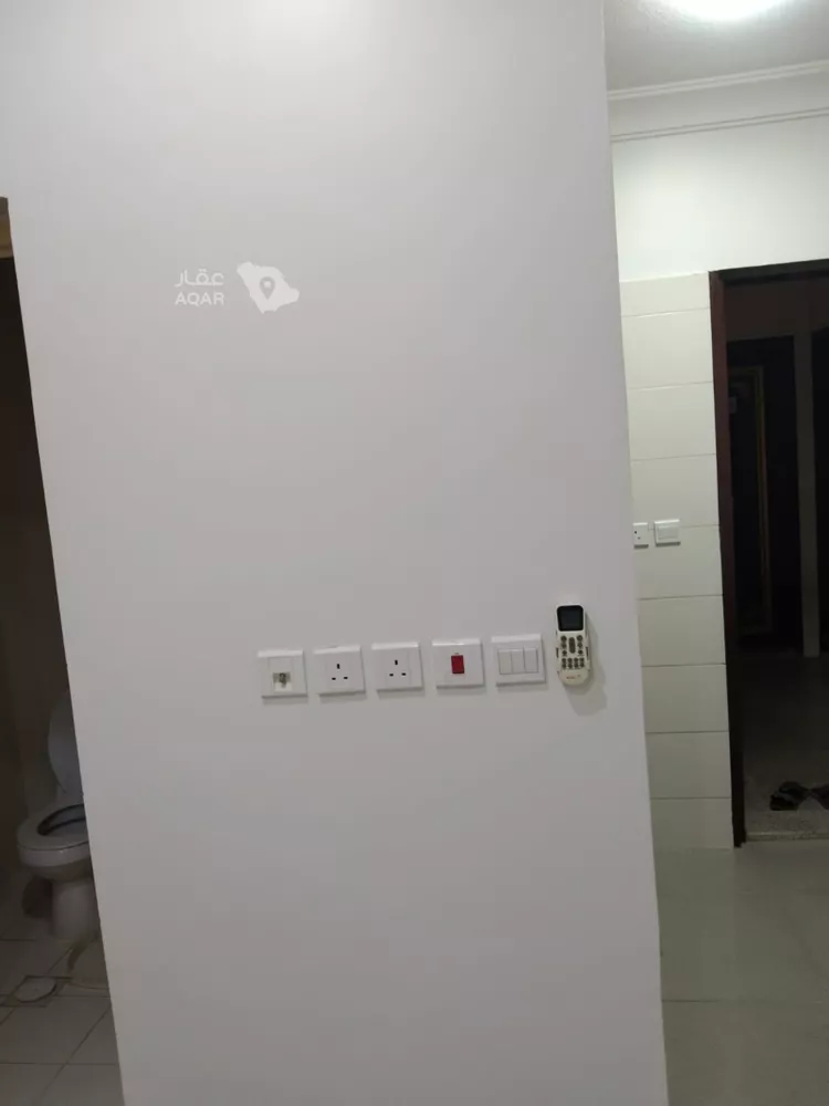 شقة للإيجار في شارع هجر, حي الضباط, مدينة الرياض, منطقة الرياض 3