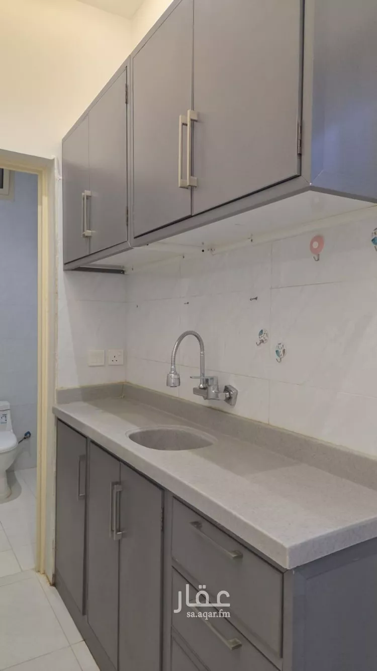 شقة للإيجار في شارع عثمان بن سليمان, حي غرناطة, مدينة الرياض, منطقة الرياض صورة 3