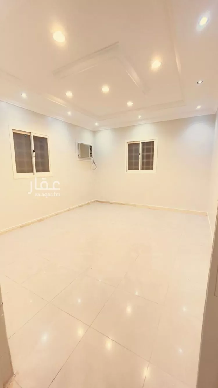 شقة للإيجار في شارع شهيد الدين ثم الوطن ناصر محمد العثمان, حي الشهداء, مدينة الرياض, منطقة الرياض صورة 2