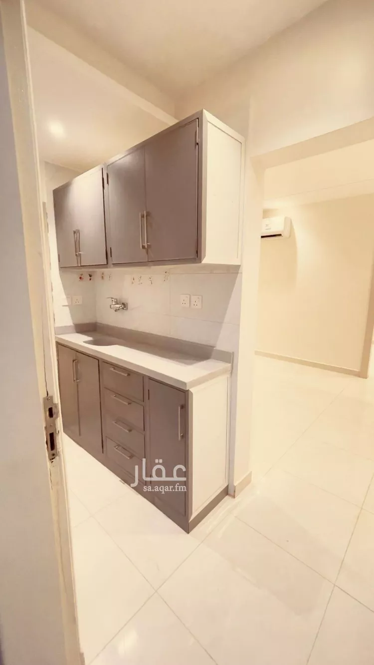 شقة للإيجار في شارع كوالالمبور, حي اليرموك, مدينة الرياض, منطقة الرياض صورة 4