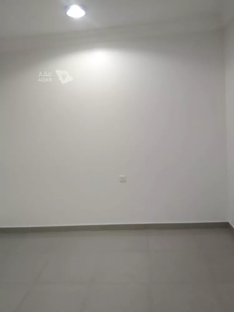 شقة للإيجار في شارع هجر, حي الضباط, مدينة الرياض, منطقة الرياض 12