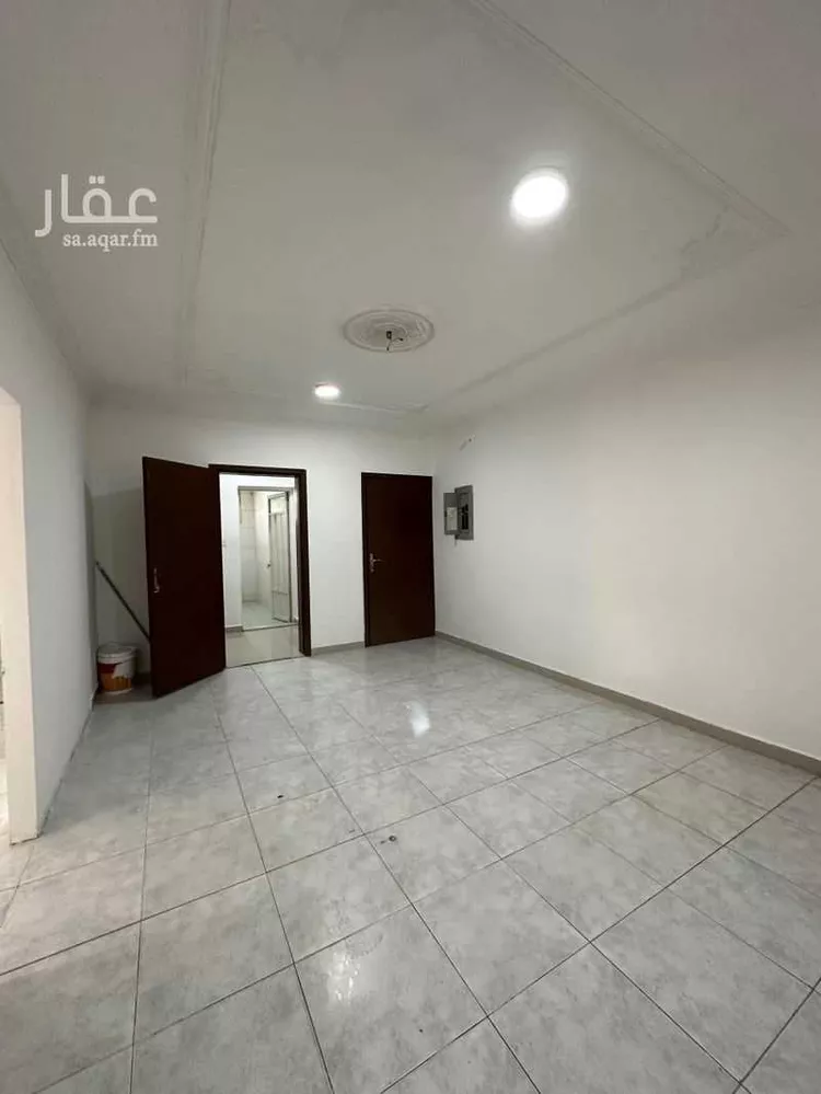 عمارة للإيجار في شارع عطية بن حصن, حي المزروعية, مدينة الدمام, المنطقة الشرقية صورة 3