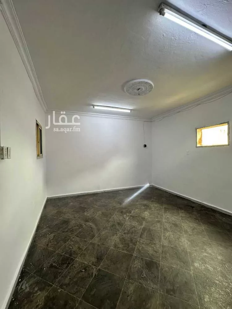 شقة للإيجار في شارع عيون الجواء, حي الخالدية الشمالية, مدينة الدمام, المنطقة الشرقية صورة 2
