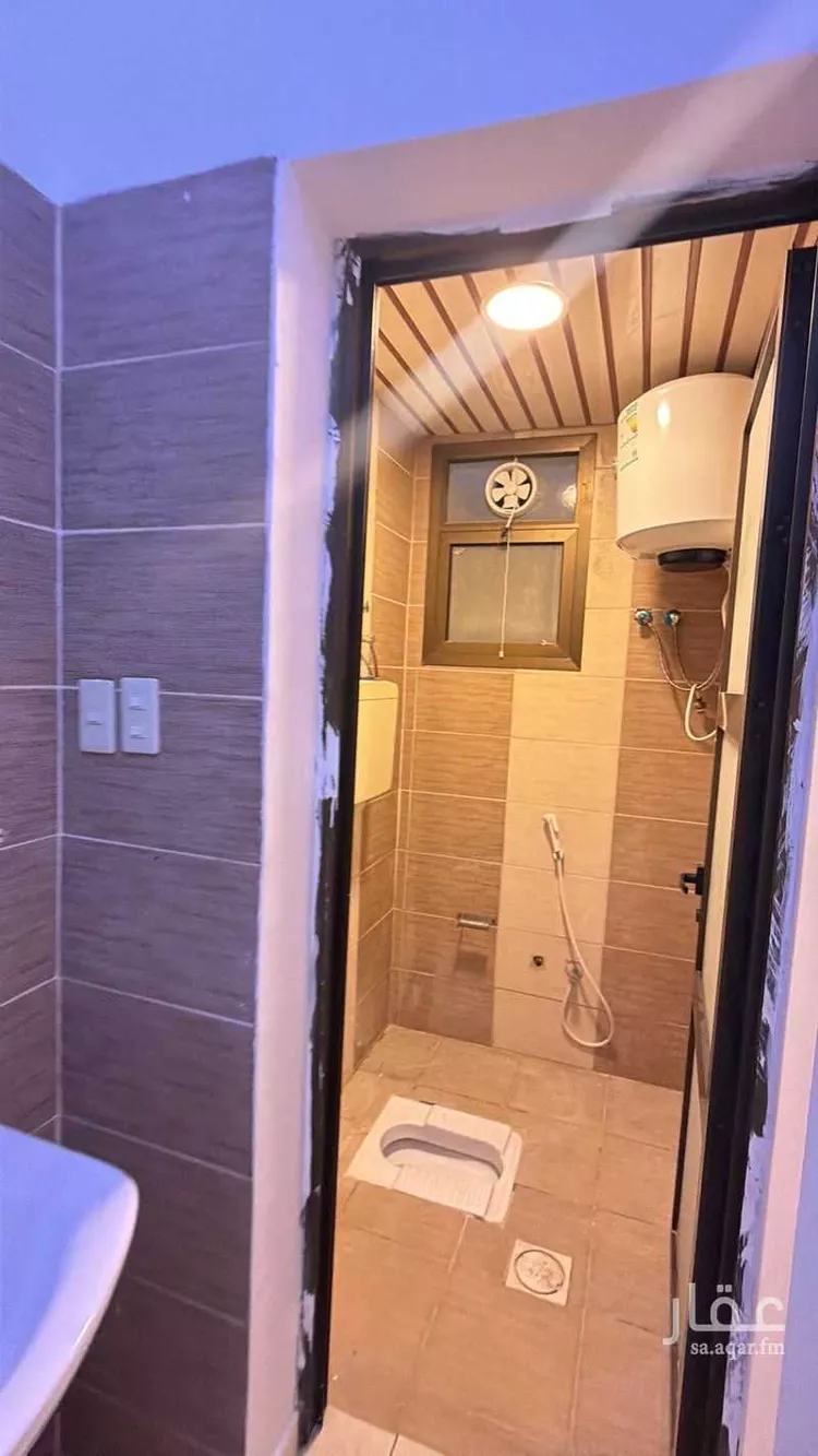 شقة للبيع في شارع ابو المنذر الجهني, حي العزيزية, مدينة الدمام, المنطقة الشرقية صورة 4