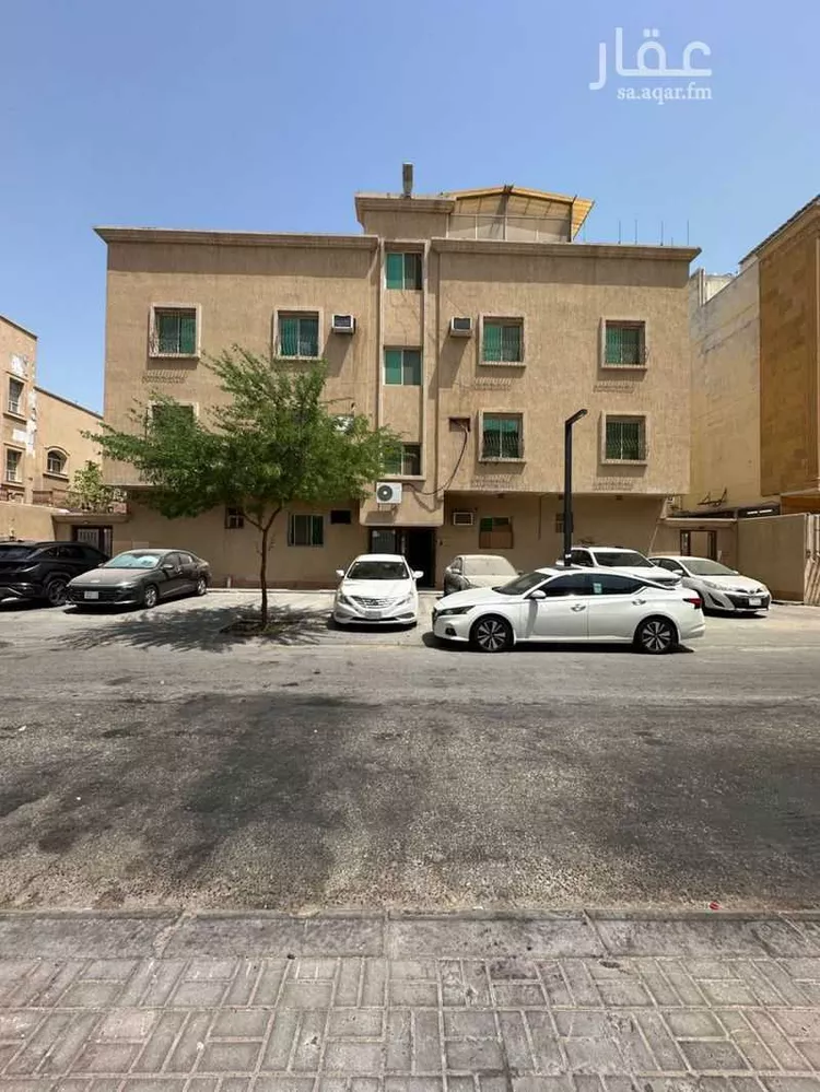 Building for Sale in Dammam Al Badi