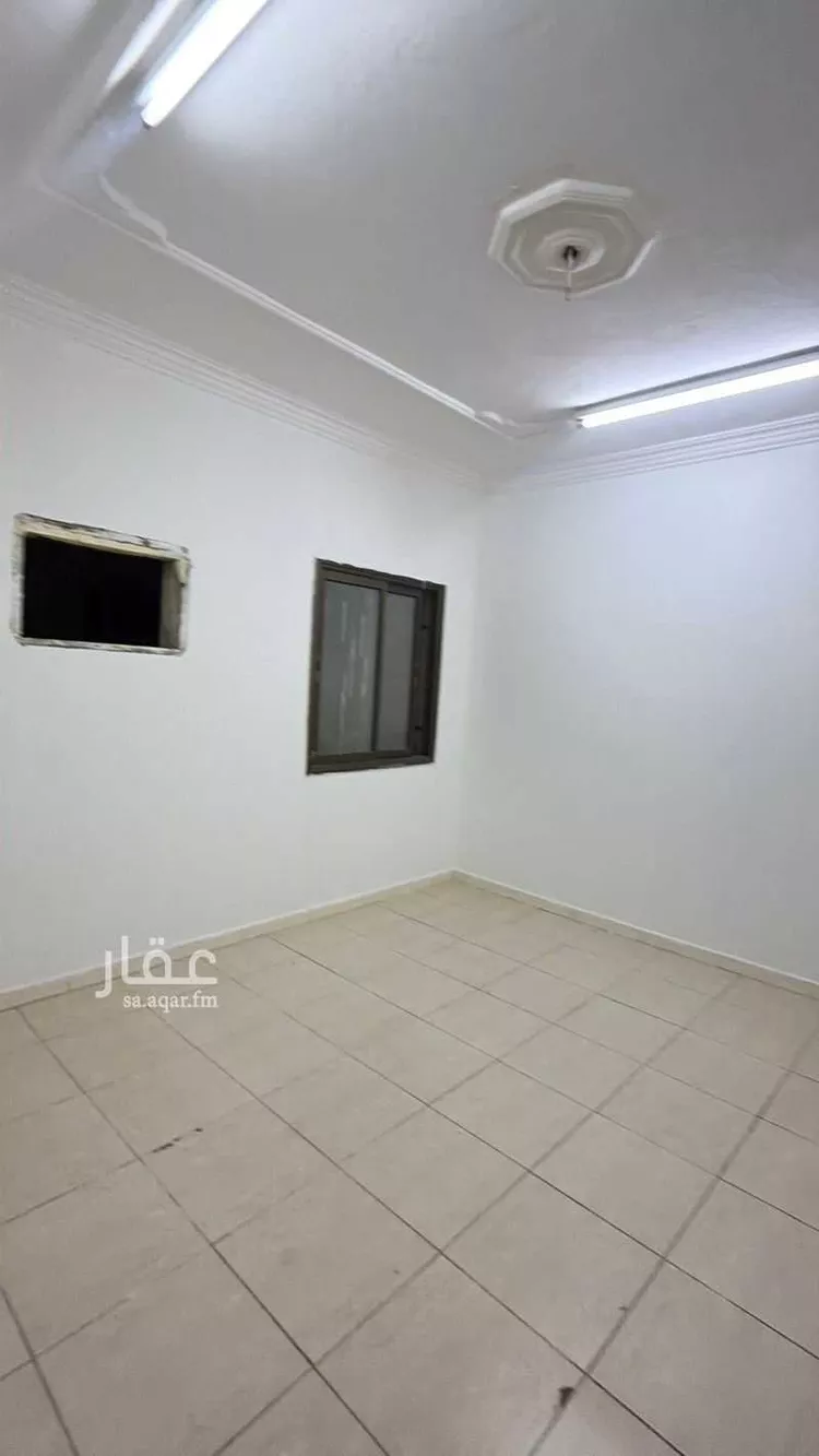 شقة للبيع في شارع ابو المنذر الجهني, حي العزيزية, مدينة الدمام, المنطقة الشرقية صورة 3