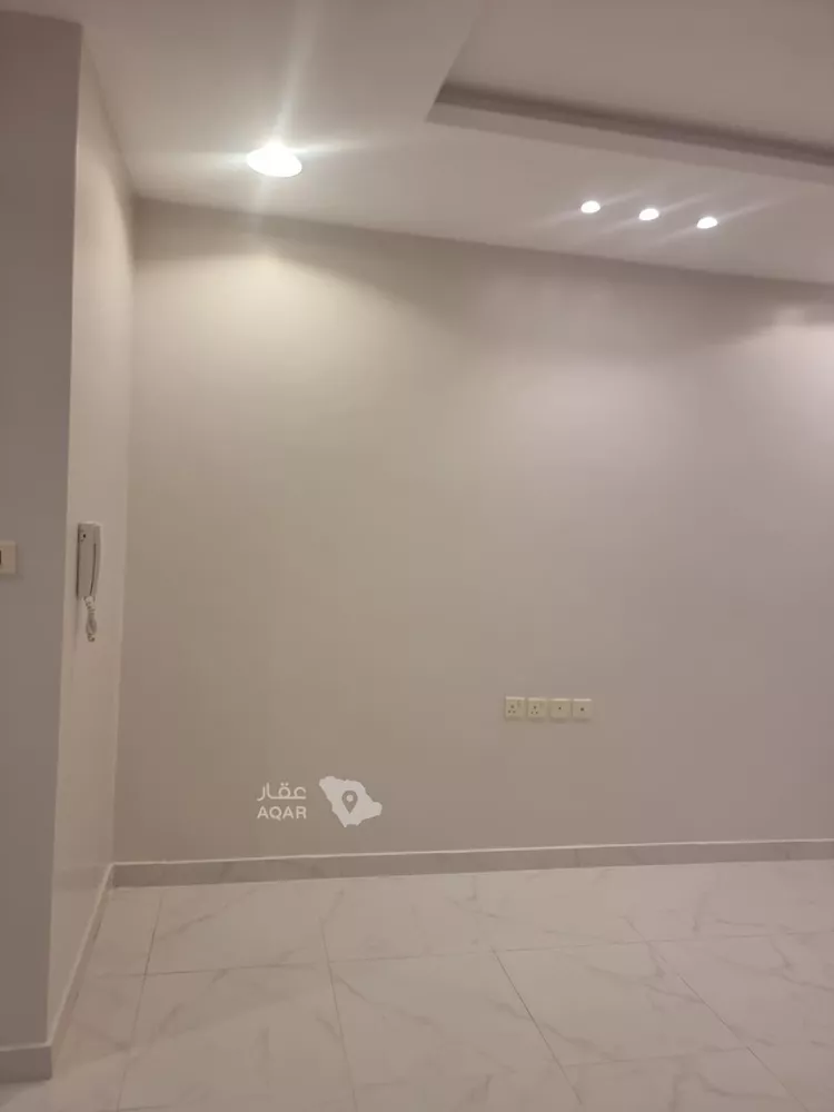 Apartment for Rent in Riyadh Namar 2