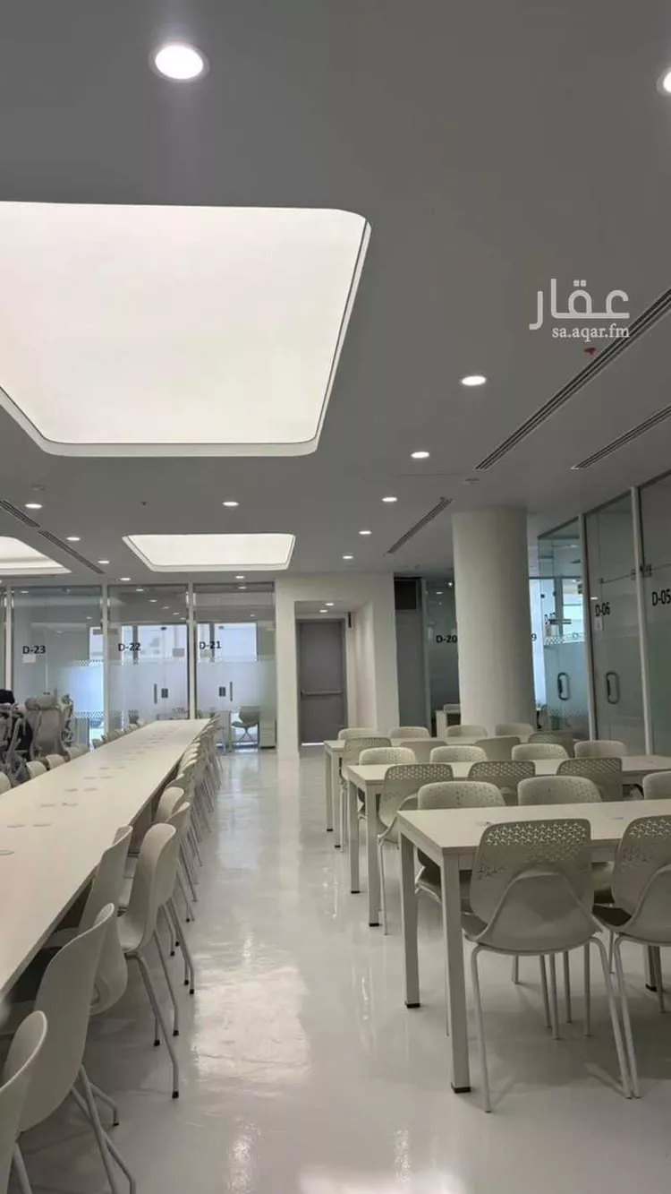 مكتب تجاري للإيجار في شارع خريص الفرعي, حي الروضة, مدينة الرياض, منطقة الرياض