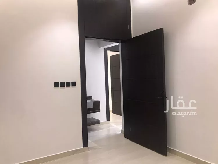 دور للبيع في شارع الشميلي, حي الجنادرية, مدينة الرياض, منطقة الرياض 19