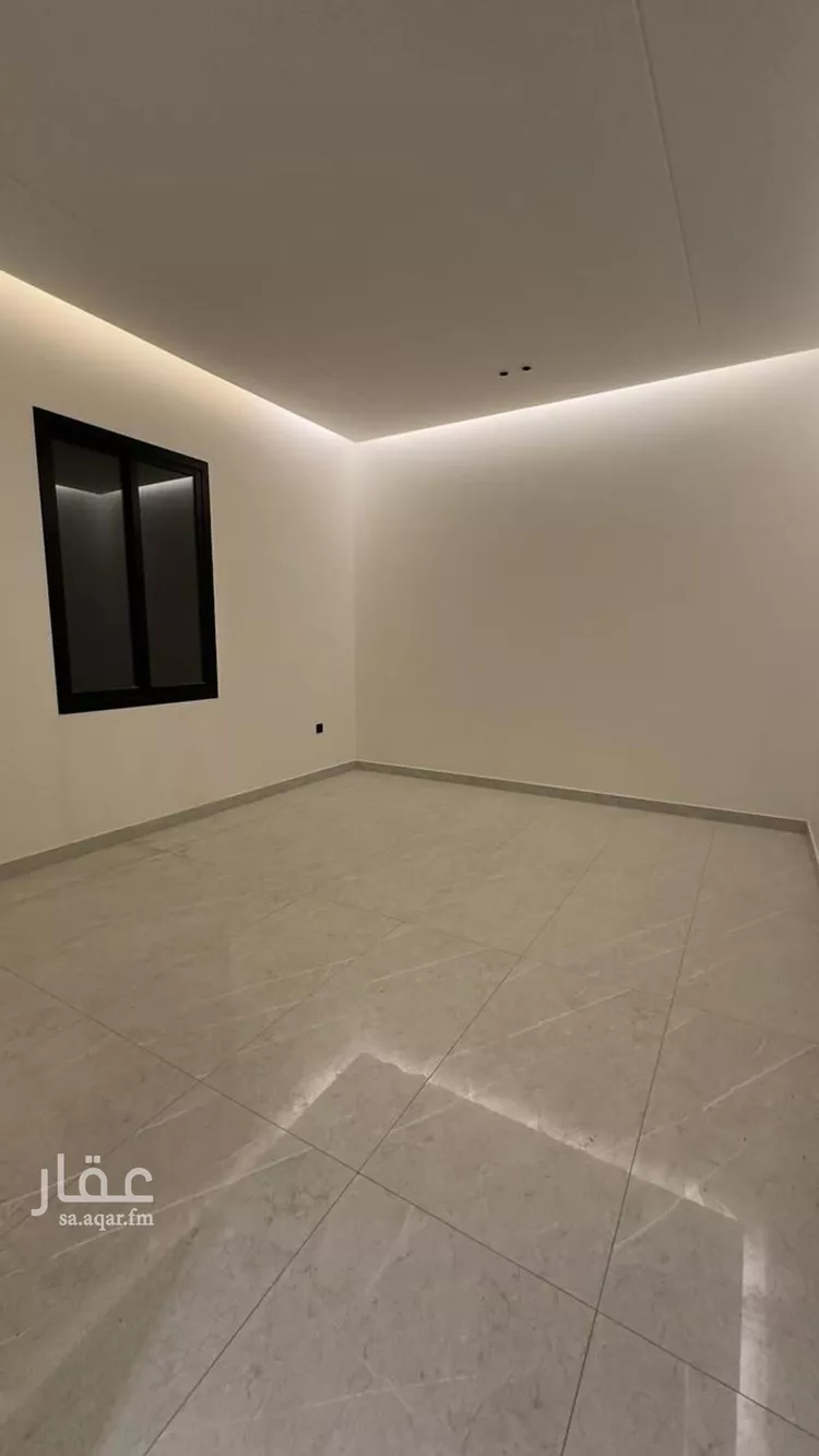 Floor for Sale in Riyadh Ar Rimal 6