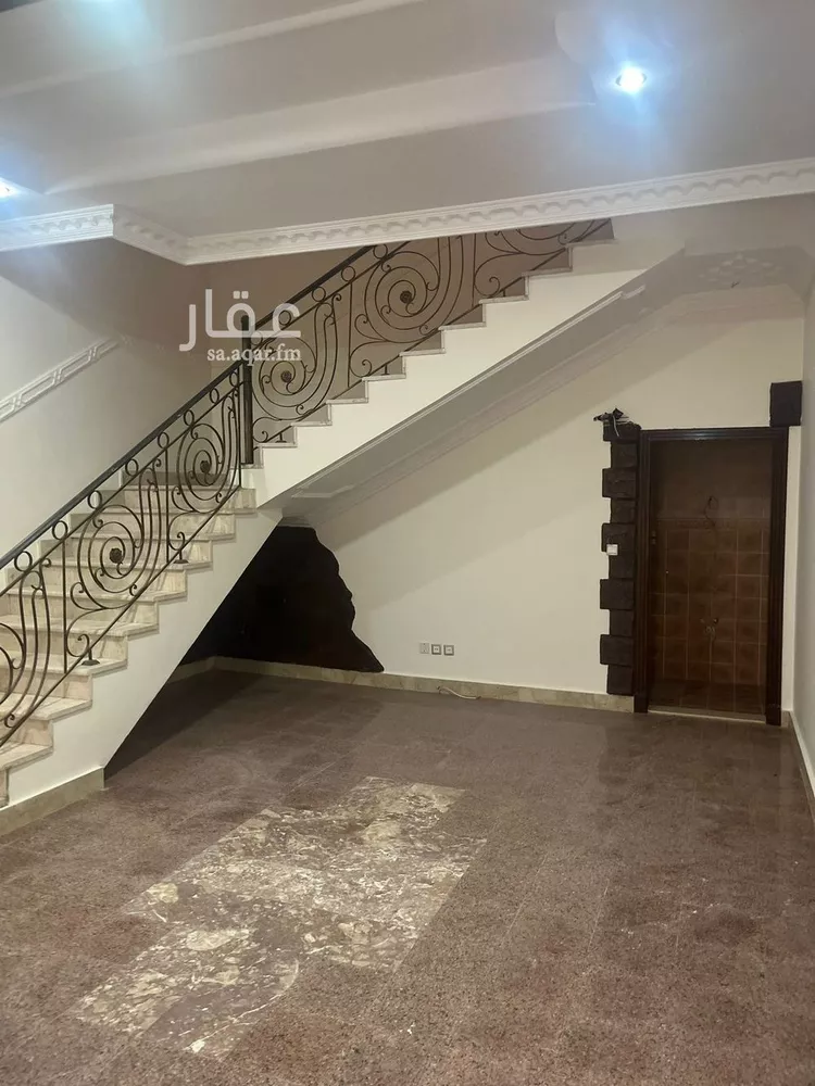 فيلا للبيع في شارع امنه بنت وهب, حي النعيم, مدينة جدة, منطقة مكة المكرمة صورة 3