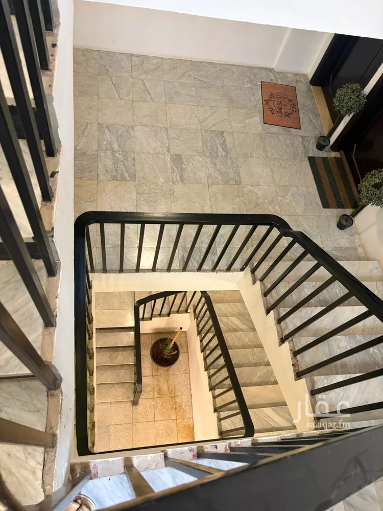عمارة للبيع في شارع ضرار بن الخطاب, حي المروج, مدينة الرياض, منطقة الرياض صورة 4