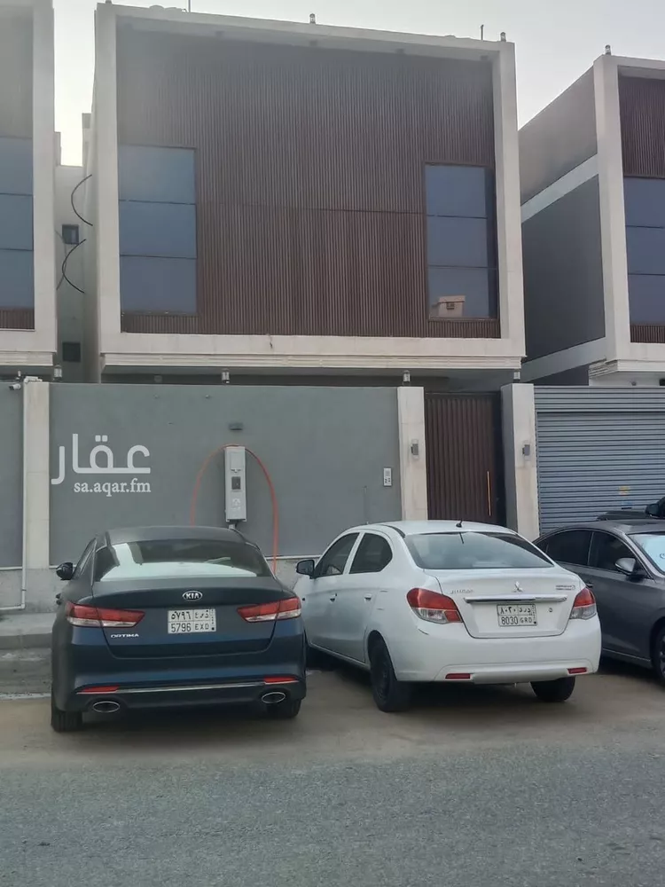 فيلا للبيع في شارع سليمان بن عبيد, حي الصالحية, مدينة جدة, منطقة مكة المكرمة صورة 4