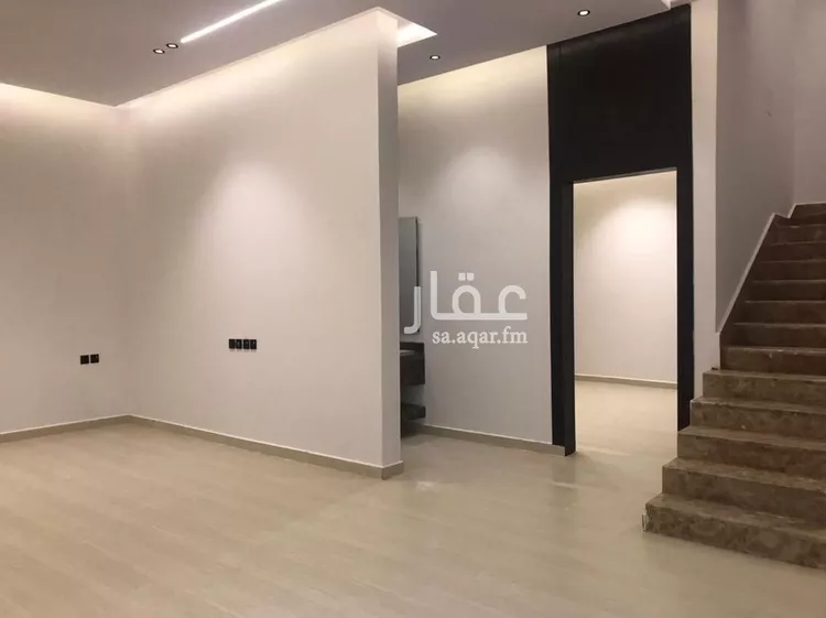 دور للبيع في شارع الشميلي, حي الجنادرية, مدينة الرياض, منطقة الرياض صورة 4