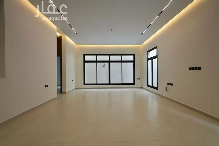 فيلا للبيع في شارع فضل الله بن عبدالله الطبري, حي الرمال, مدينة الرياض, منطقة الرياض صورة 2