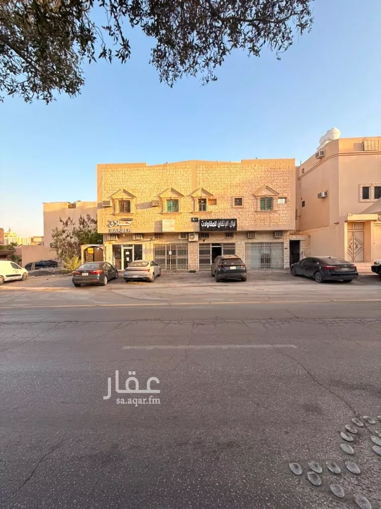 عمارة للبيع في شارع طريق المدينة المنورة, حي العوالي, مدينة الرياض, منطقة الرياض صورة 2