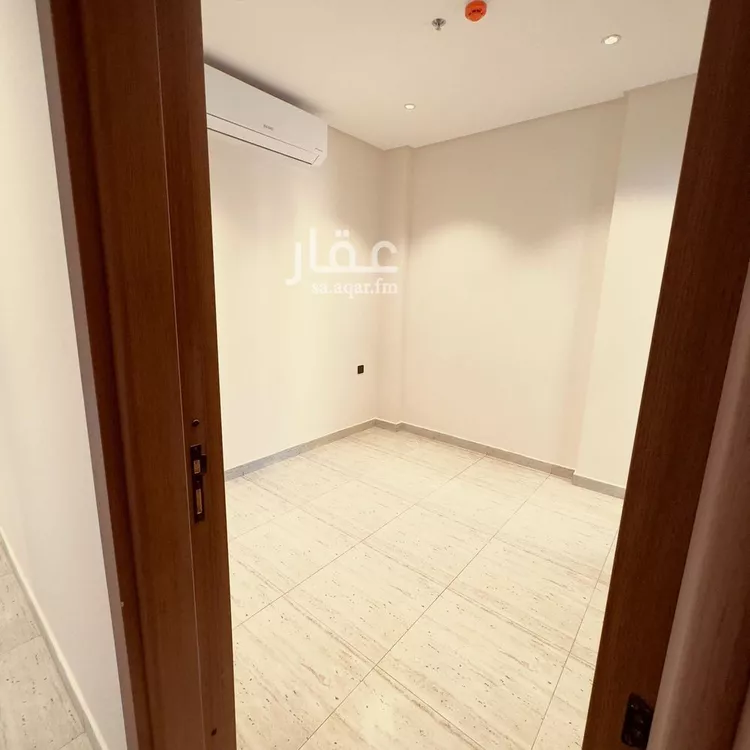 شقة للبيع في شارع الفوانيس, حي عرقة, مدينة الرياض, منطقة الرياض 9