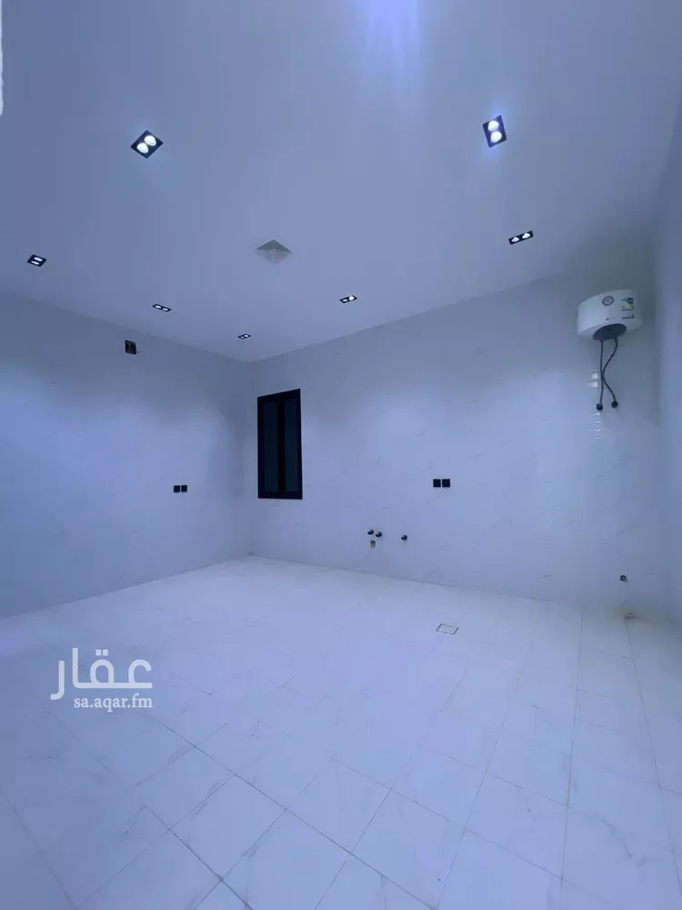 فيلا للبيع في شارع العمرة, حي الجنادرية, مدينة الرياض, منطقة الرياض 11