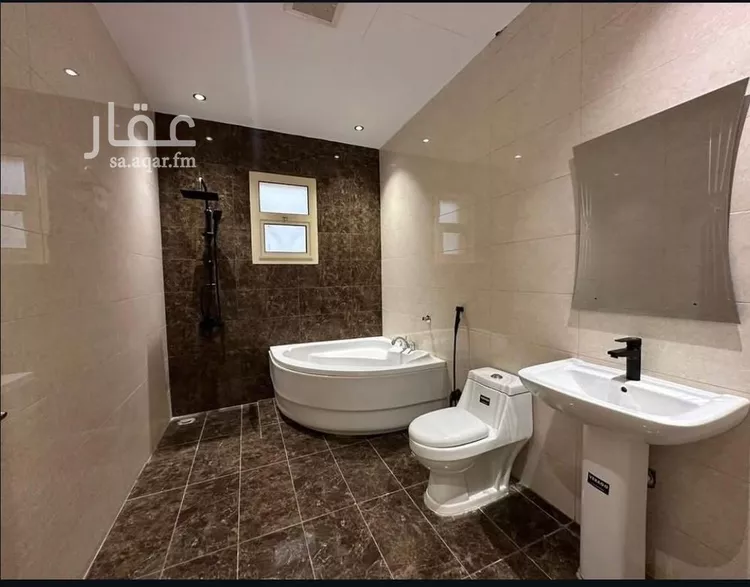 فيلا للبيع في شارع عبدالصمد بن محمد, حي العارض, مدينة الرياض, منطقة الرياض صورة 3