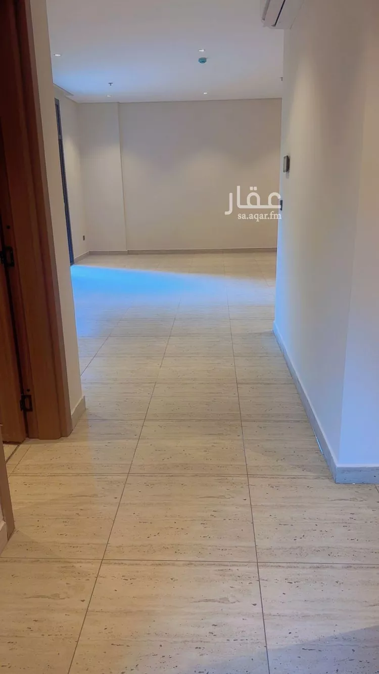 شقة للبيع في شارع الفوانيس, حي عرقة, مدينة الرياض, منطقة الرياض 7
