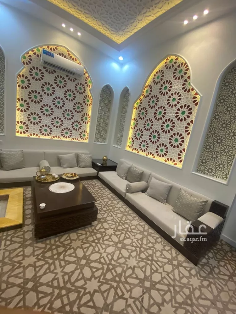 فيلا للبيع في شارع الإمام أبي داوود, حي المهدية, مدينة الرياض, منطقة الرياض 26