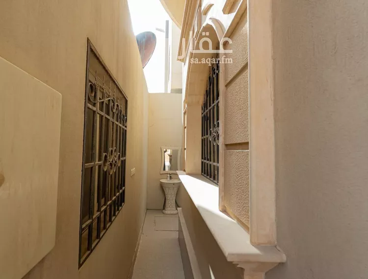 Villa for Sale in Riyadh Al Arid 28
