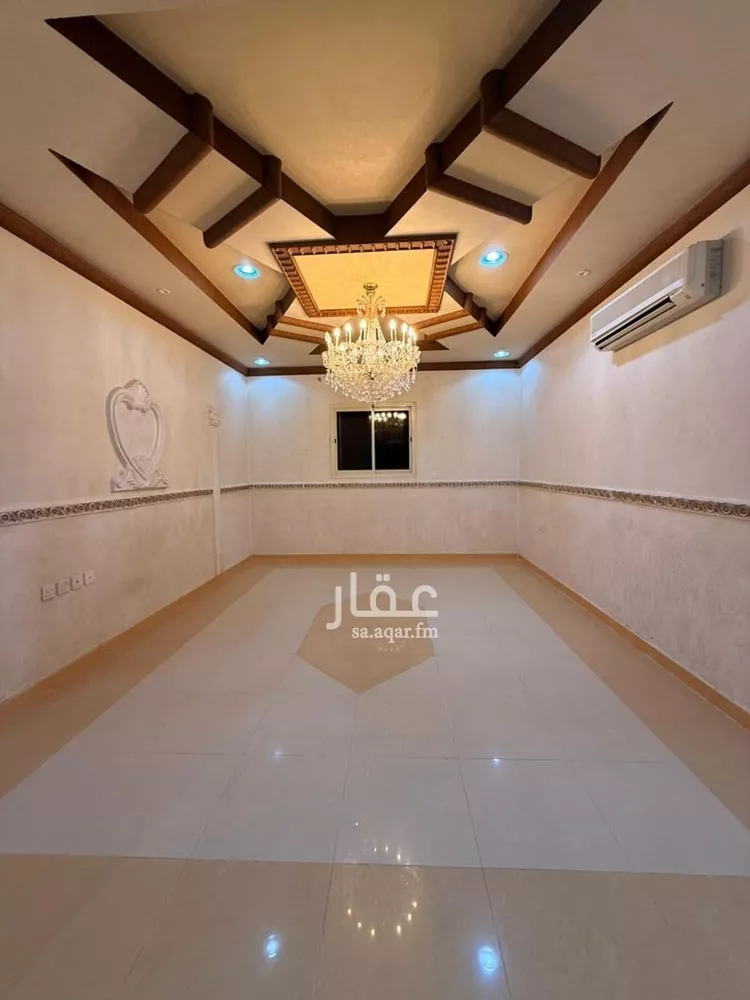 فيلا للإيجار في شارع حمد بن بسام, حي الحمراء, مدينة الرياض, منطقة الرياض 12