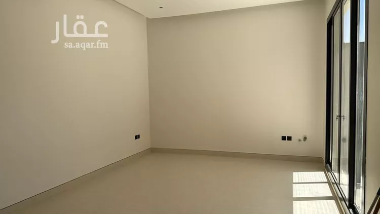 فيلا للبيع في شارع عبدالقادر الشلبي, حي البيان, مدينة الرياض, منطقة الرياض صورة 3