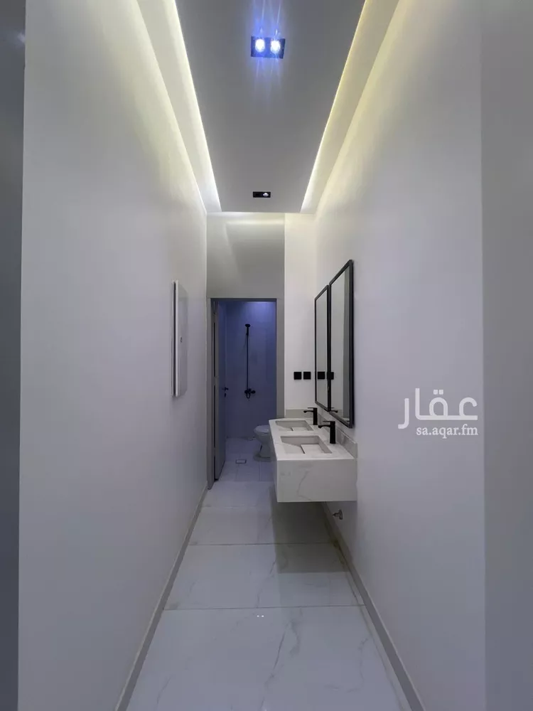 فيلا للبيع في شارع العمرة, حي الجنادرية, مدينة الرياض, منطقة الرياض 9