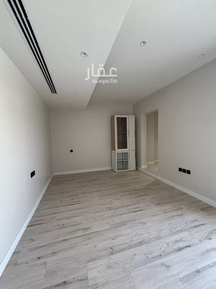 شقة للبيع في شارع رقم 248, حي الملقا, مدينة الرياض, منطقة الرياض 8